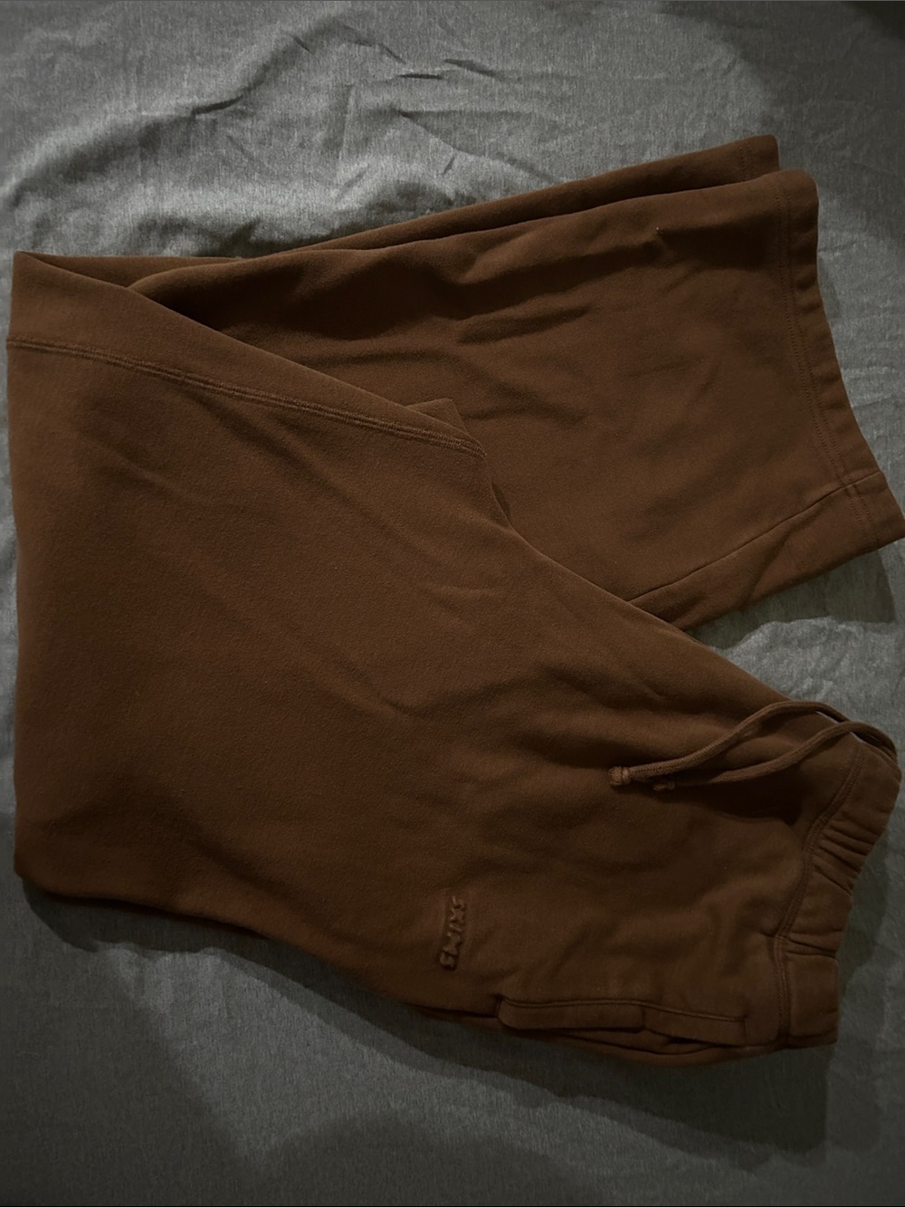 SKIMS Wide Leg Sweatpants in Chocolate Brown